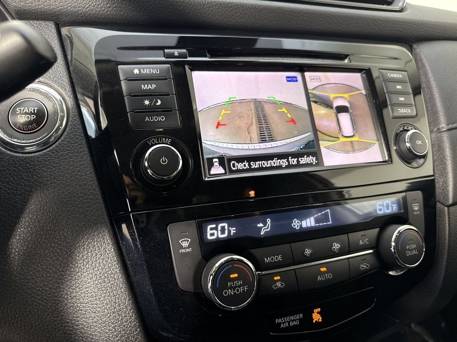 Used 2019 Nissan Rogue SV w/ Sun & Sound Touring Package AWD/4WD image 9