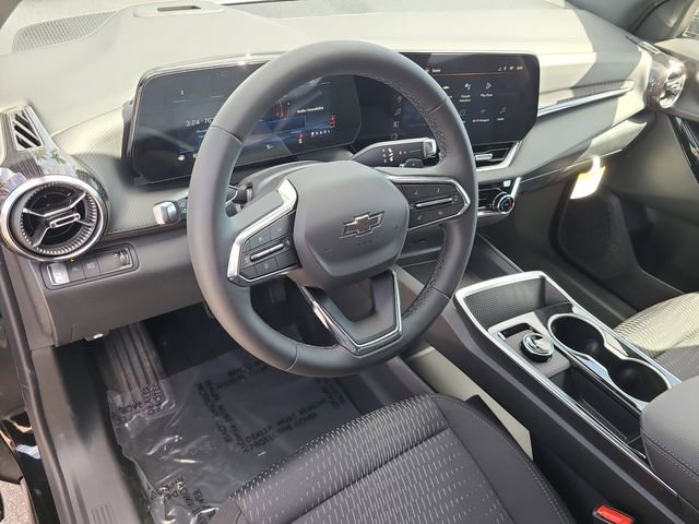 New 2026 Chevrolet Equinox LT w/ Midnight Edition FWD image 15