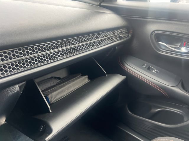 Used 2023 Honda HR-V Sport image 31