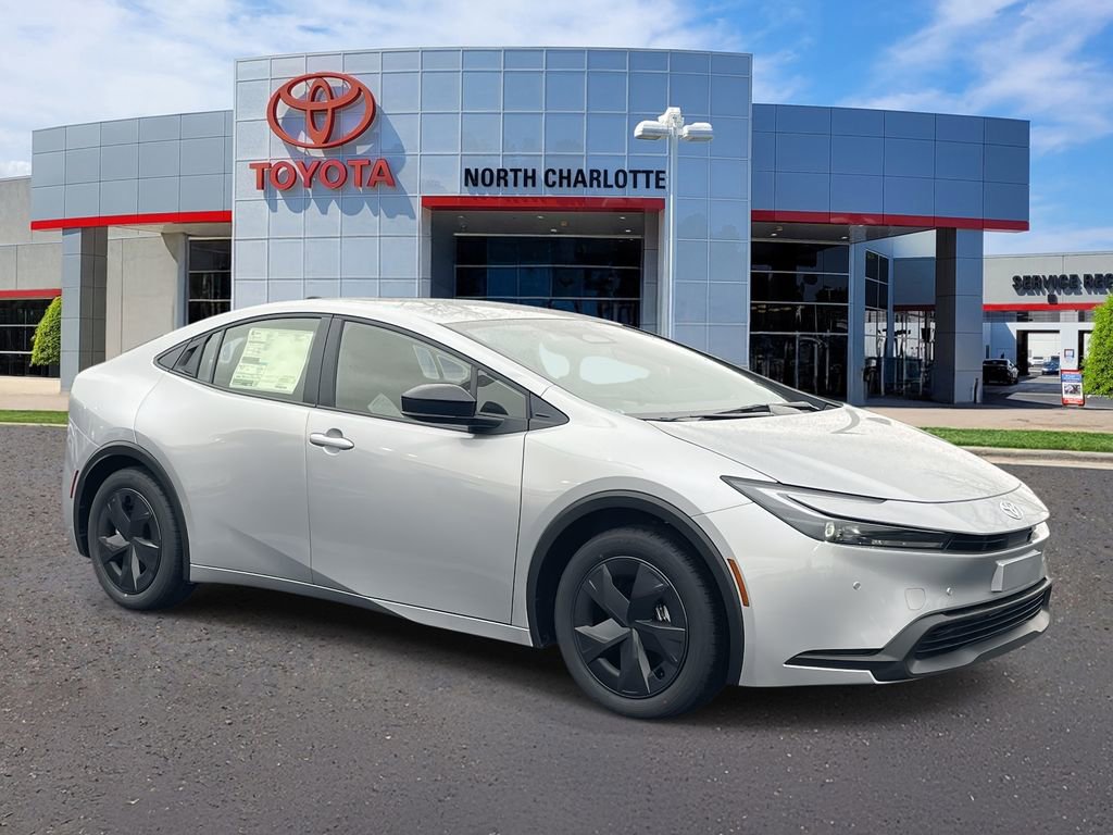 New 2026 Toyota Prius LE image 1