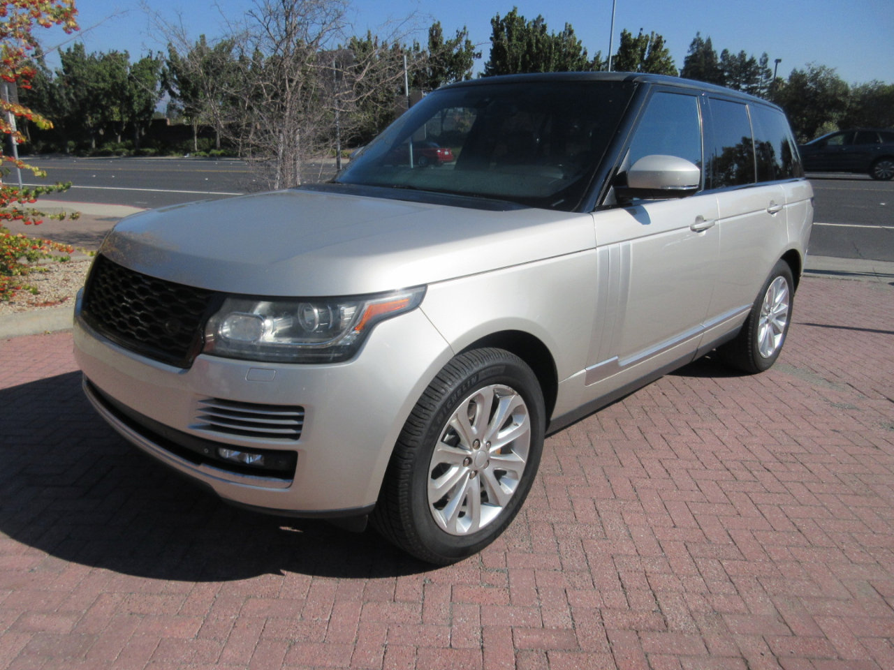 Used 2014 Land Rover Range Rover HSE