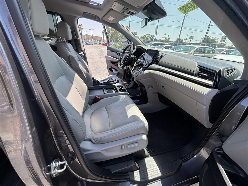 Used 2019 Honda Odyssey Elite image 25