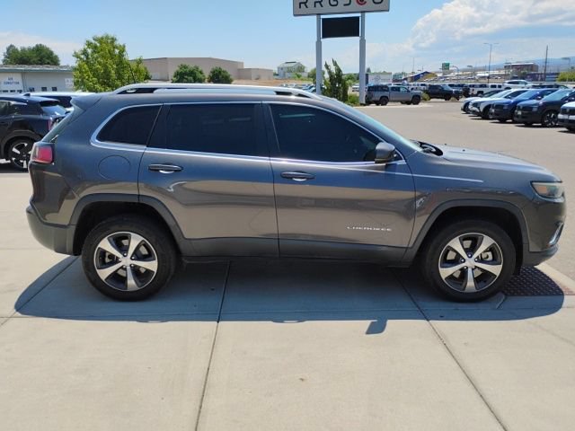 Used 2019 Jeep Cherokee Limited w/ Trailer Tow Group AWD/4WD image 4