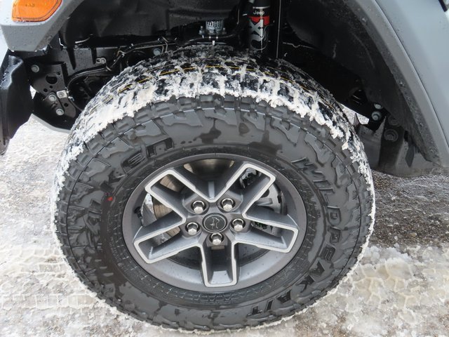 New 2026 Jeep Gladiator Mojave w/ Technology Group image 16