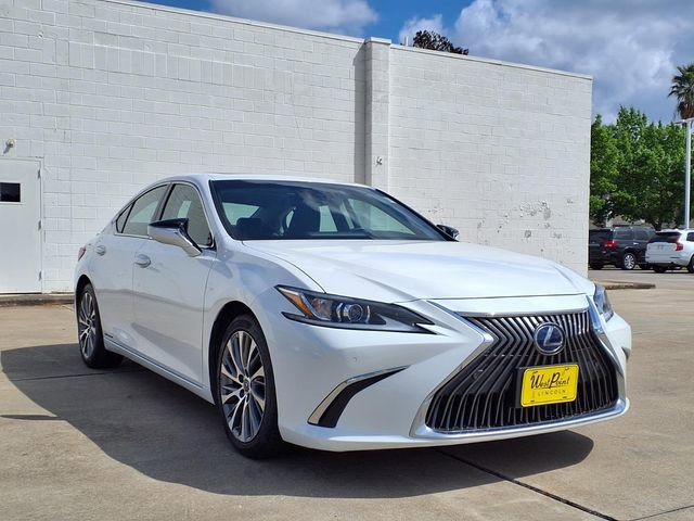 Used 2019 Lexus ES 300h w/ Luxury Package image 19
