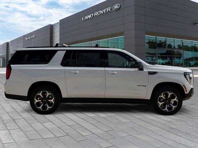 Used 2026 GMC Yukon XL AT4 w/ AT4 Premium Plus Package AWD/4WD image 6