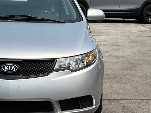 Used 2010 Kia Forte LX w/ Convenience Pkg FWD image 16
