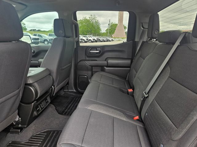 Used 2025 Chevrolet Silverado 1500 Custom Trail Boss w/ Turbomax Blackout Package AWD/4WD image 25
