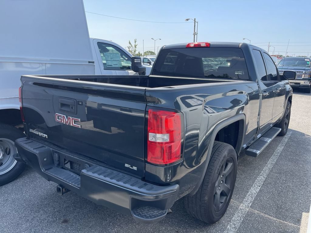 Used 2018 GMC Sierra 1500 SLE w/ Elevation Edition AWD/4WD image 8
