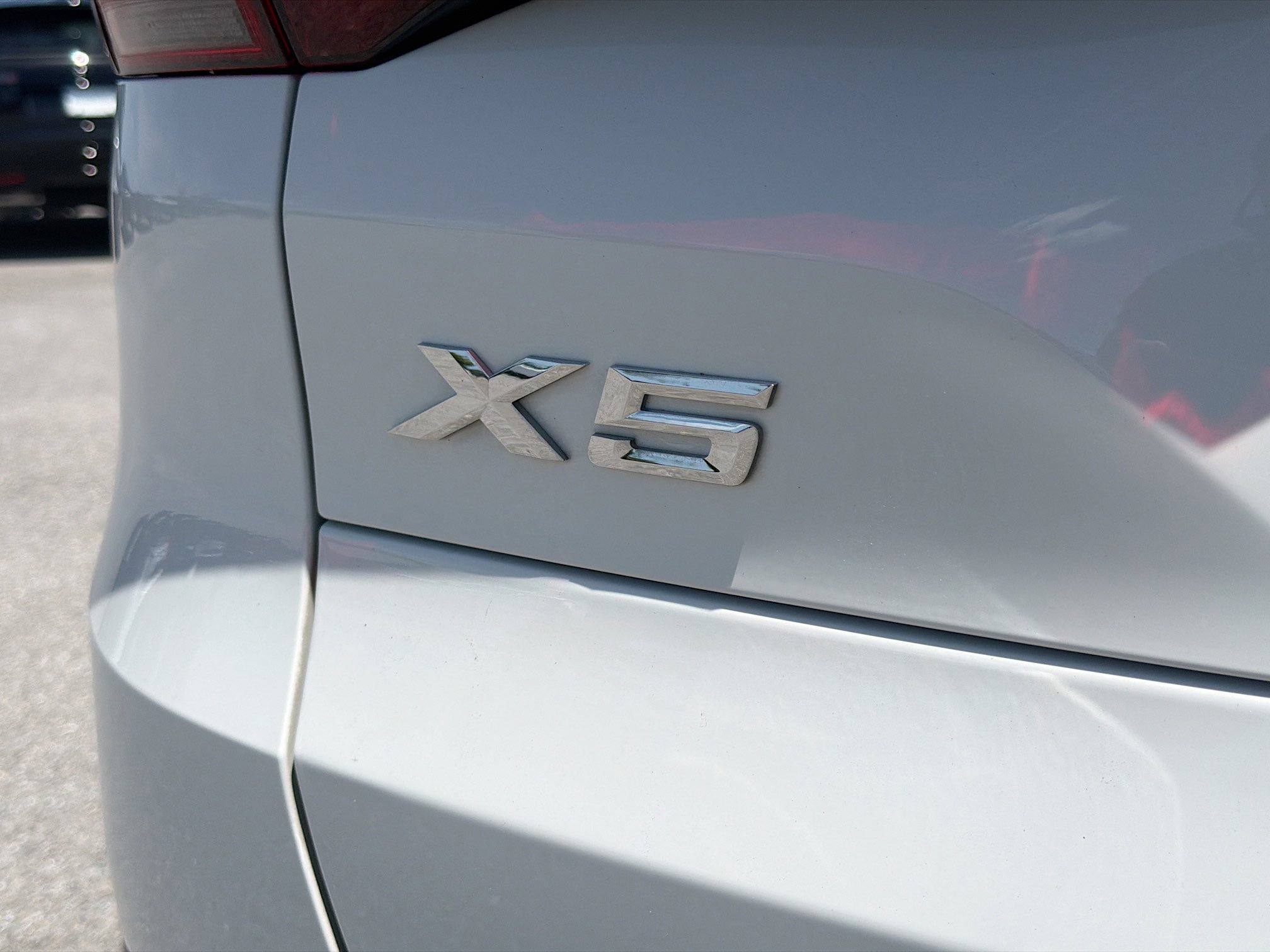 Used 2021 BMW X5 sDrive40i w/ Premium Package image 11