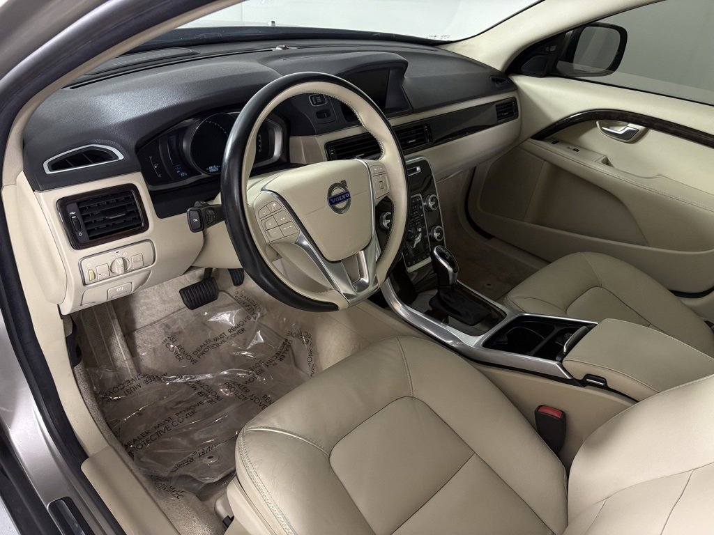 Used 2015 Volvo XC70 T6 Platinum image 16