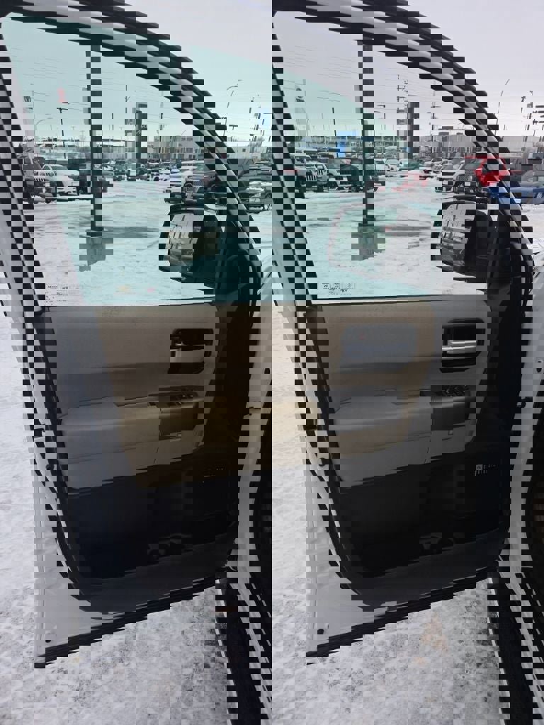 Used 2011 Toyota Sequoia Limited image 11