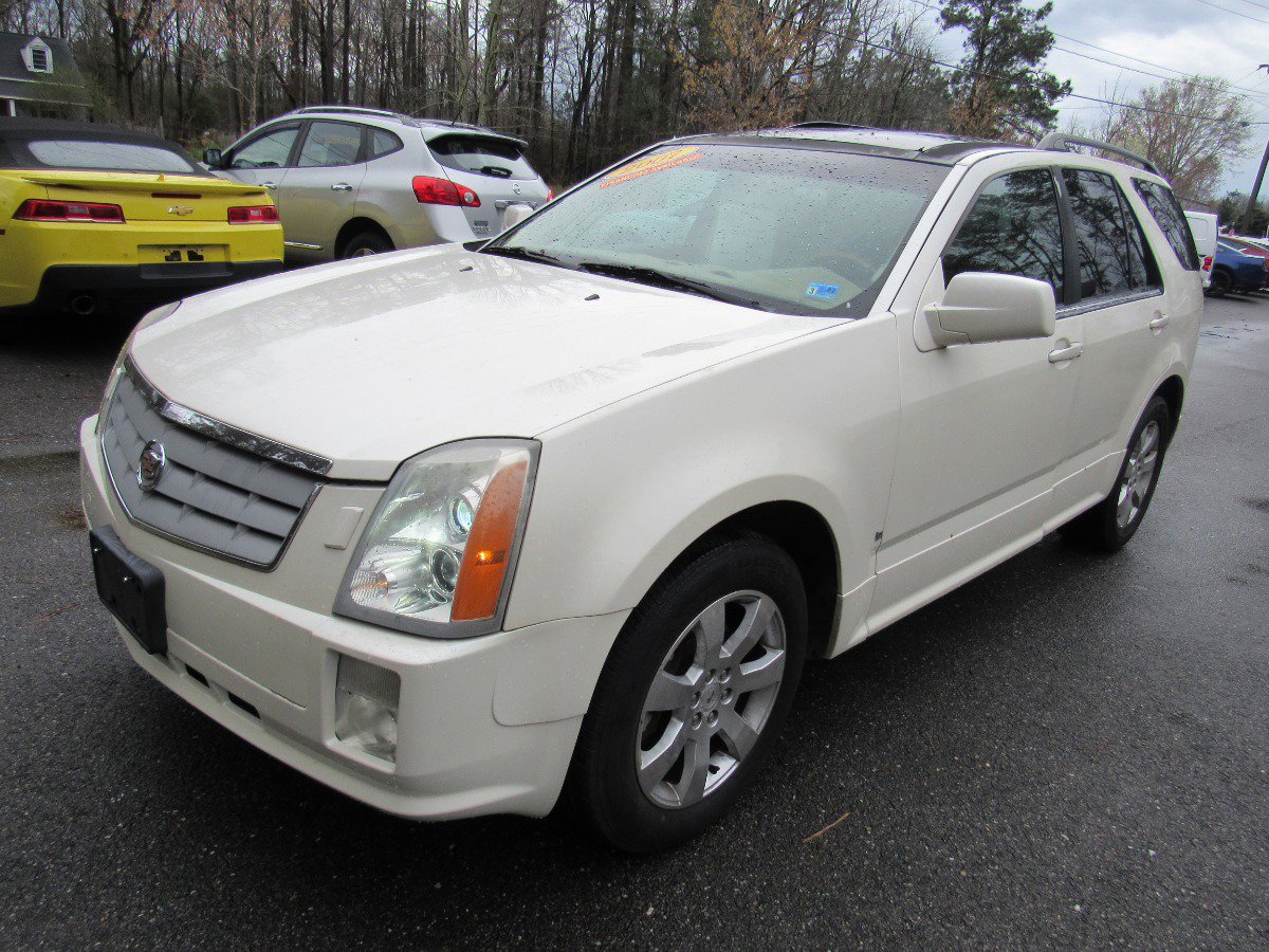 Used 2007 Cadillac SRX w/ Theater Package AWD/4WD image 1