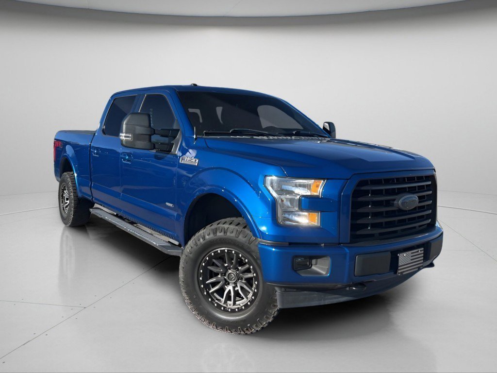 Used 2017 Ford F150 XLT w/ Equipment Group 302A Luxury image 2