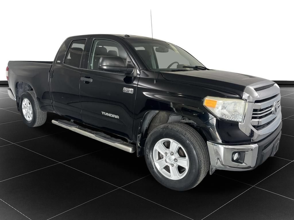 Used 2017 Toyota Tundra SR5 AWD/4WD image 7