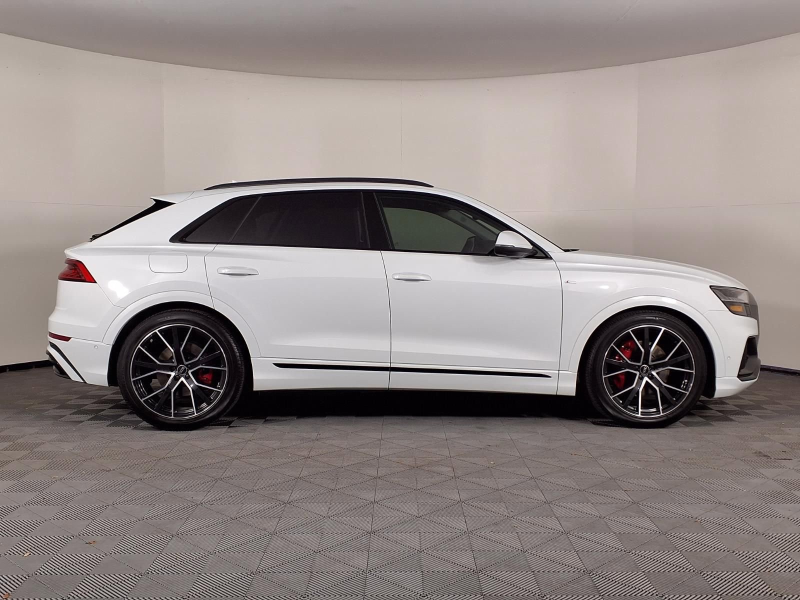 Used 2023 Audi Q8 Prestige image 34