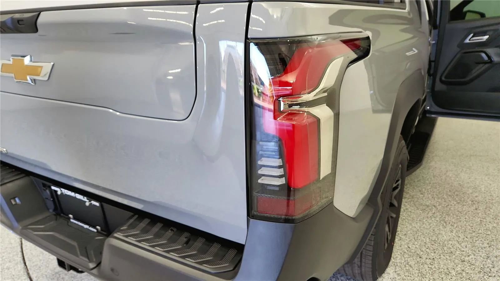 New 2026 Chevrolet Silverado EV LT w/ Plus Package image 57