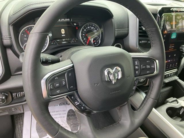 Used 2025 RAM 1500 Laramie w/ Sport Appearance Package AWD/4WD image 15
