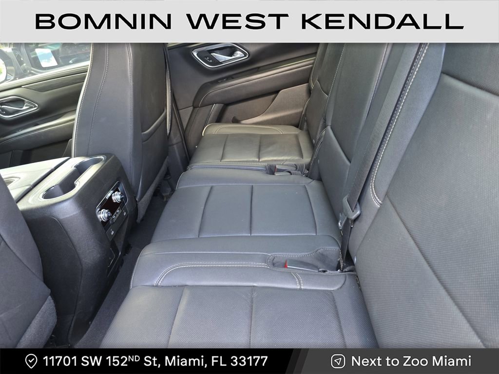 Used 2023 GMC Yukon XL SLT image 10