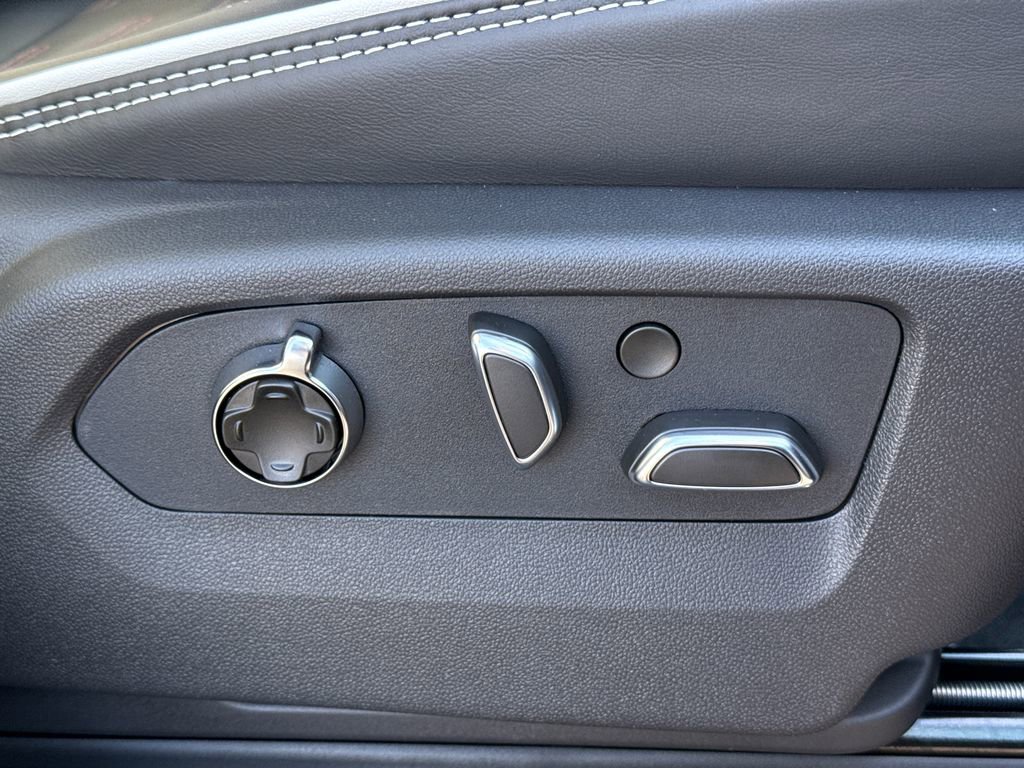 New 2026 GMC Sierra 2500 AT4X image 42