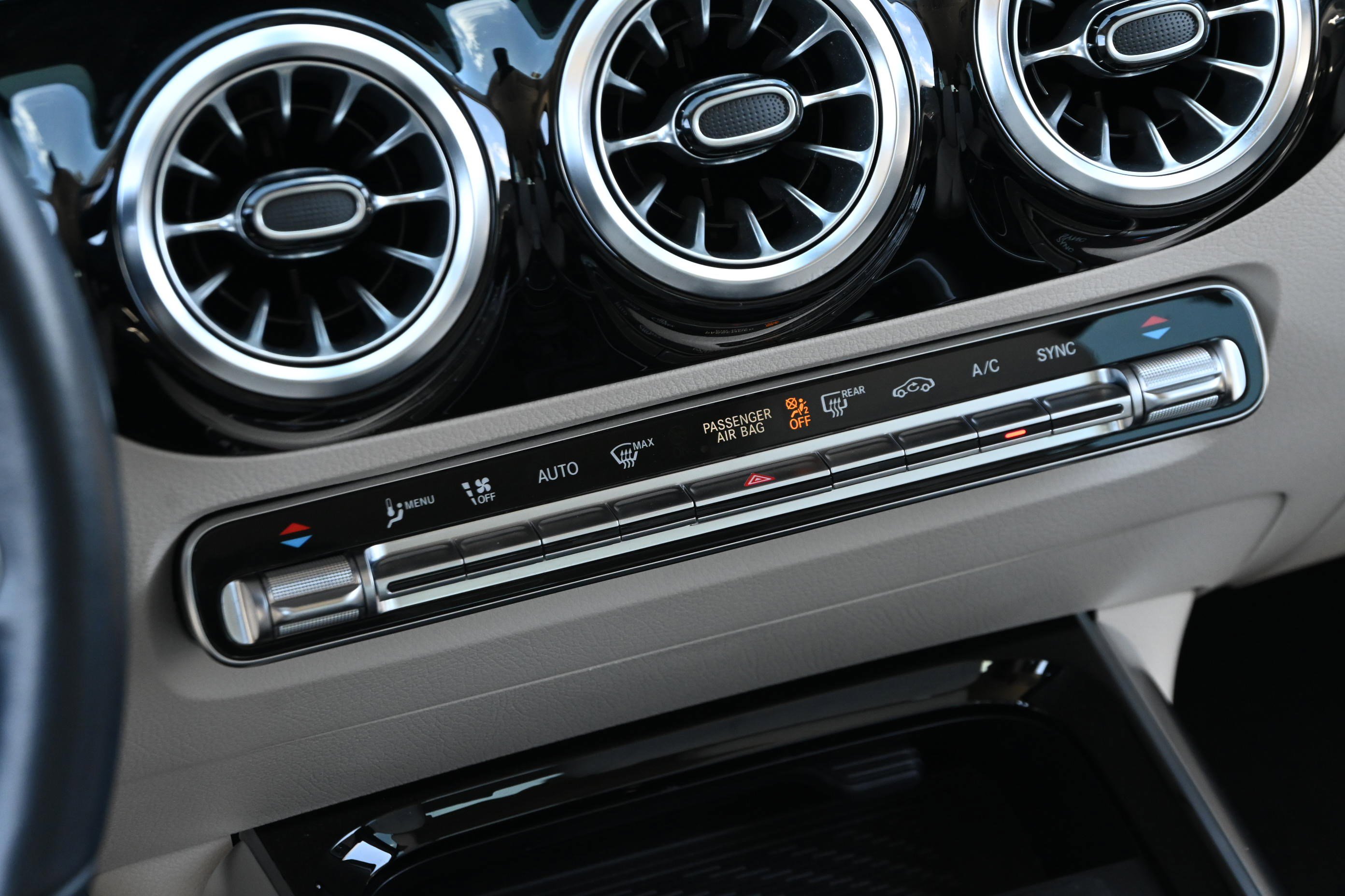 Used 2022 Mercedes-Benz GLA 250 image 19