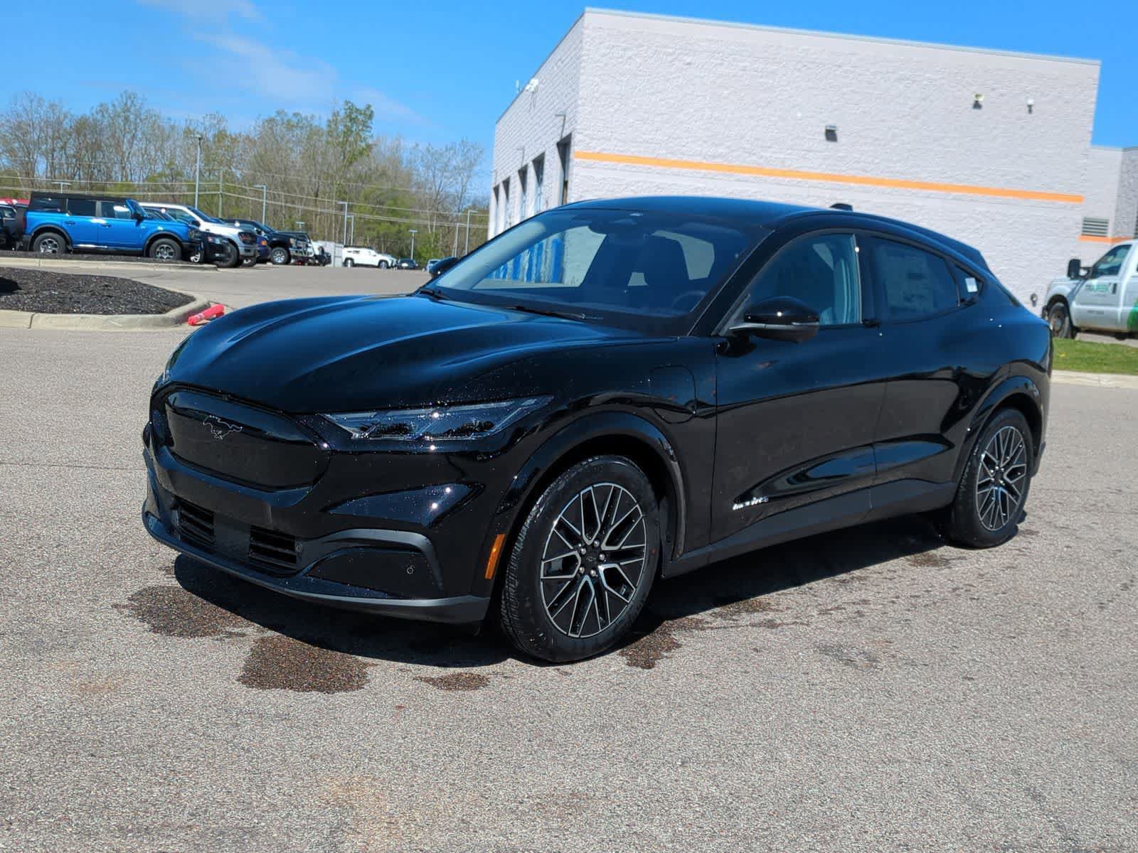 New 2026 Ford Mustang Mach-E Premium AWD/4WD image 4
