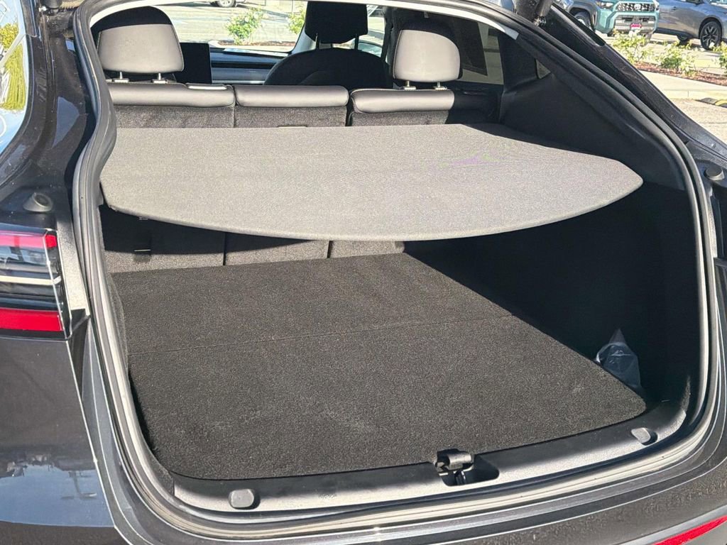 Used 2024 Tesla Model Y Performance image 7