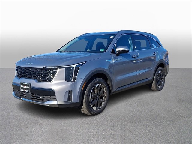 Used 2025 Kia Sorento S