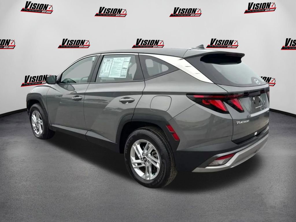 Used 2025 Hyundai Tucson SE image 7