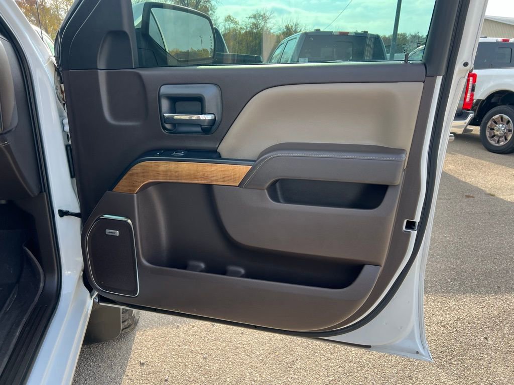 Used 2018 Chevrolet Silverado 1500 LTZ w/ Sport Package image 20