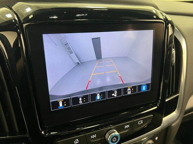 Certified 2023 Chevrolet Traverse Premier w/ Redline Edition image 16