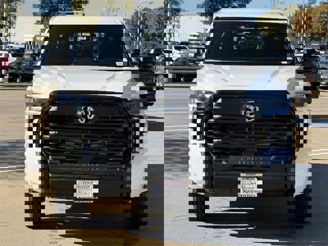 New 2026 Toyota Tundra SR image 7