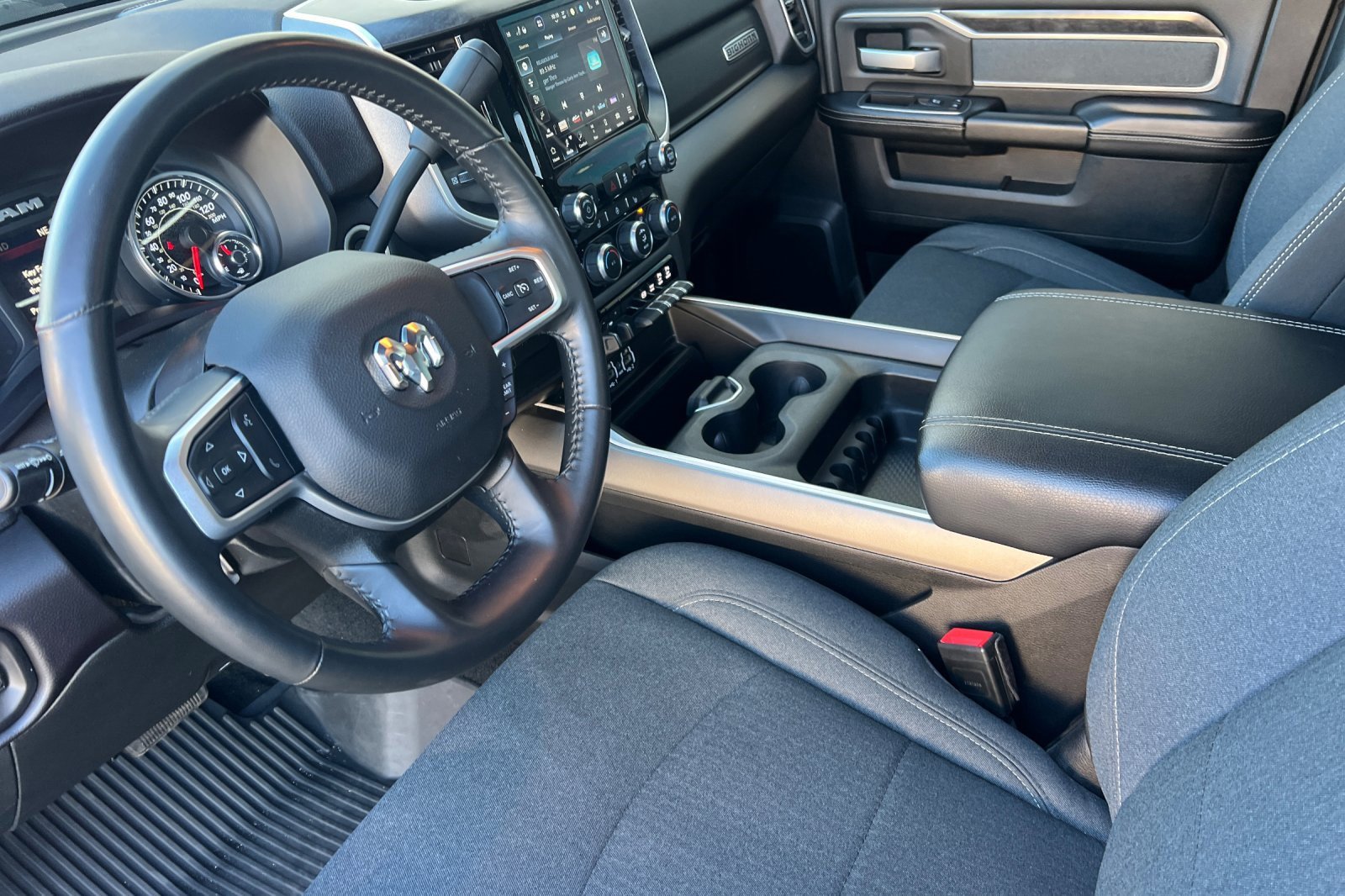 Used 2023 RAM 2500 Big Horn w/ Level 1 Equipment Group image 11