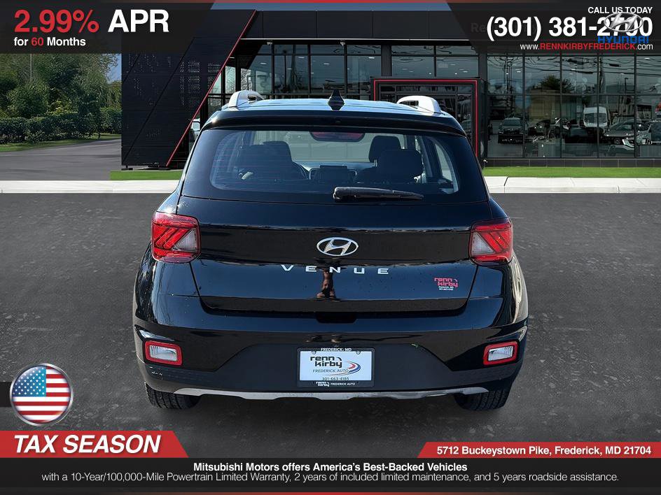 Used 2022 Hyundai Venue SEL image 6