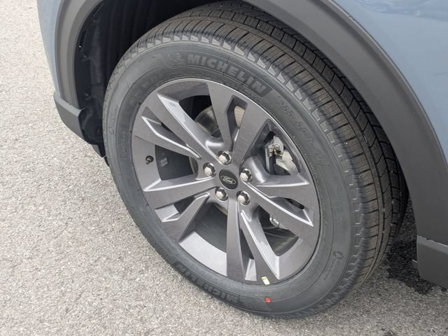 New 2026 Ford Explorer Active w/ Active Comfort Package AWD/4WD image 23