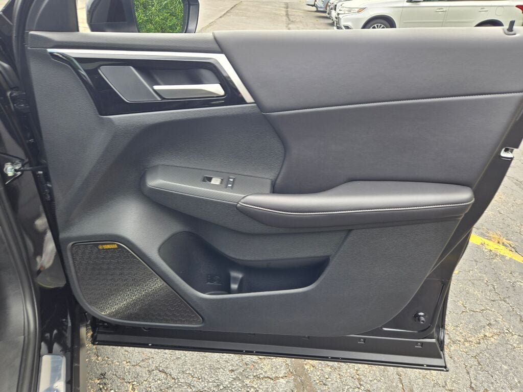 New 2026 Mitsubishi Outlander SE AWD/4WD image 6