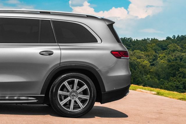 Used 2020 Mercedes-Benz GLS 450 4MATIC image 12