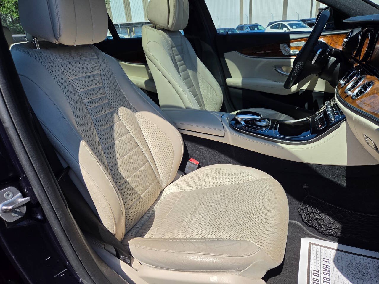 Used 2017 Mercedes-Benz E 300 4MATIC image 36