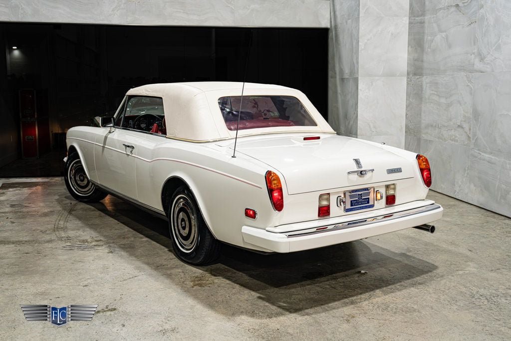 Used 1988 Rolls-Royce Corniche II RWD image 47