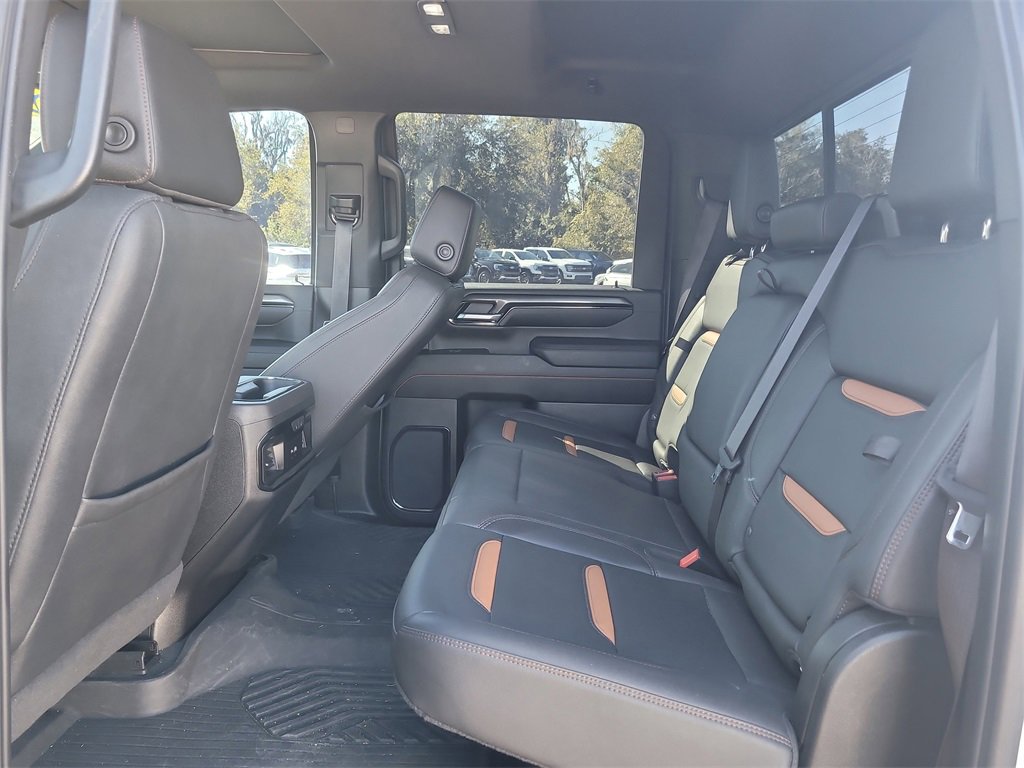 Used 2024 GMC Sierra 2500 AT4 w/ AT4 Premium Plus Package image 12
