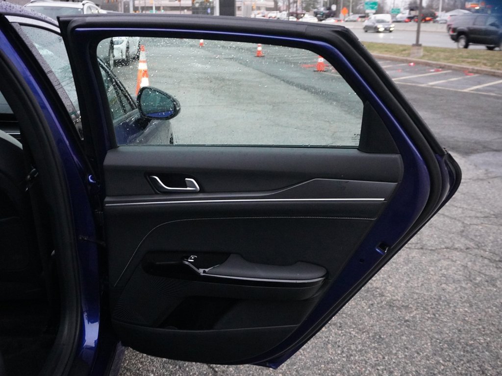 Used 2025 Kia K5 GT-Line w/ GT-Line Premium Package image 27