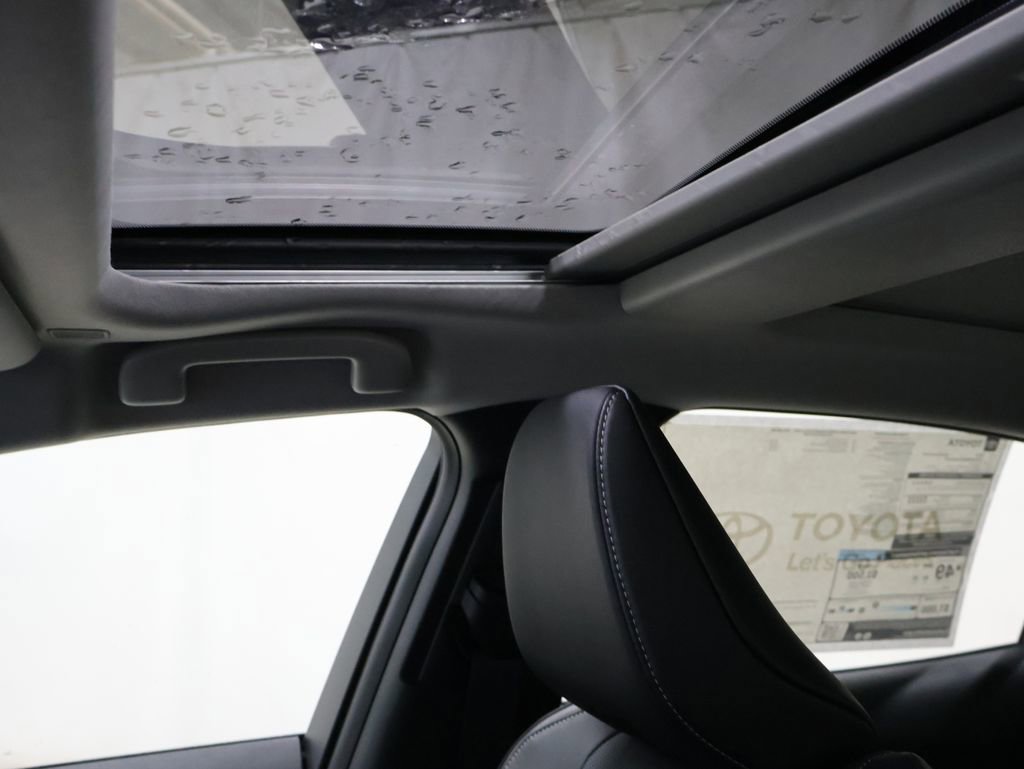 New 2026 Toyota Prius AWD image 28