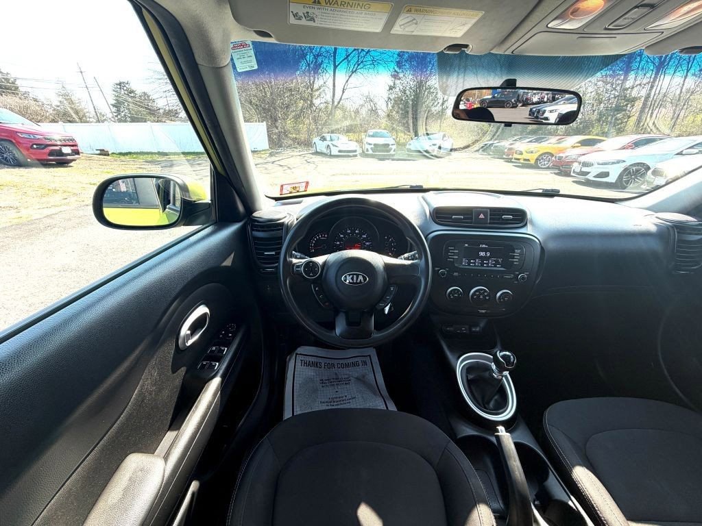 Used 2017 Kia Soul image 14