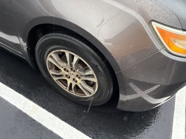 Used 2011 Honda Odyssey EX image 2