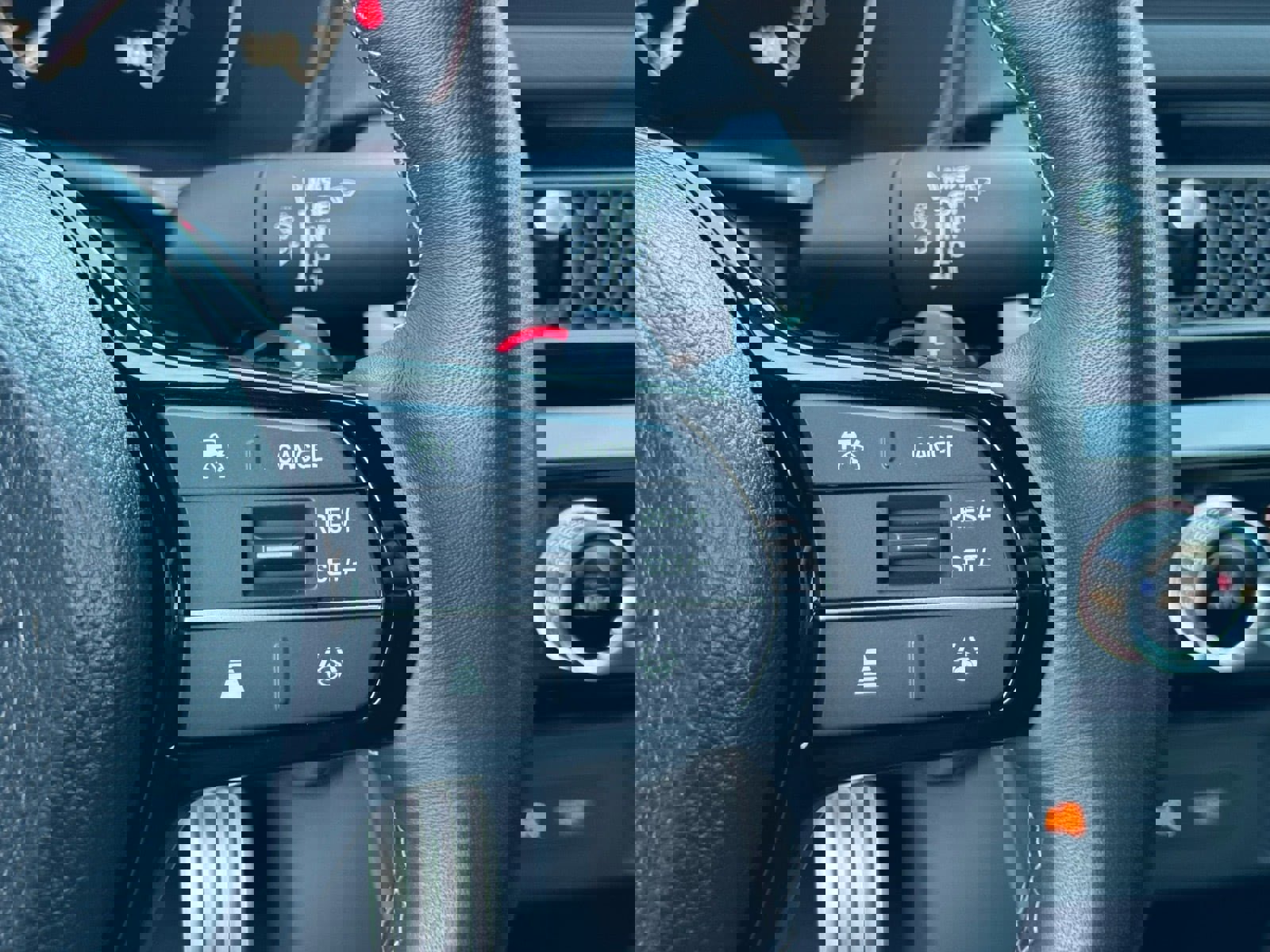 Used 2024 Honda Civic Sport image 25