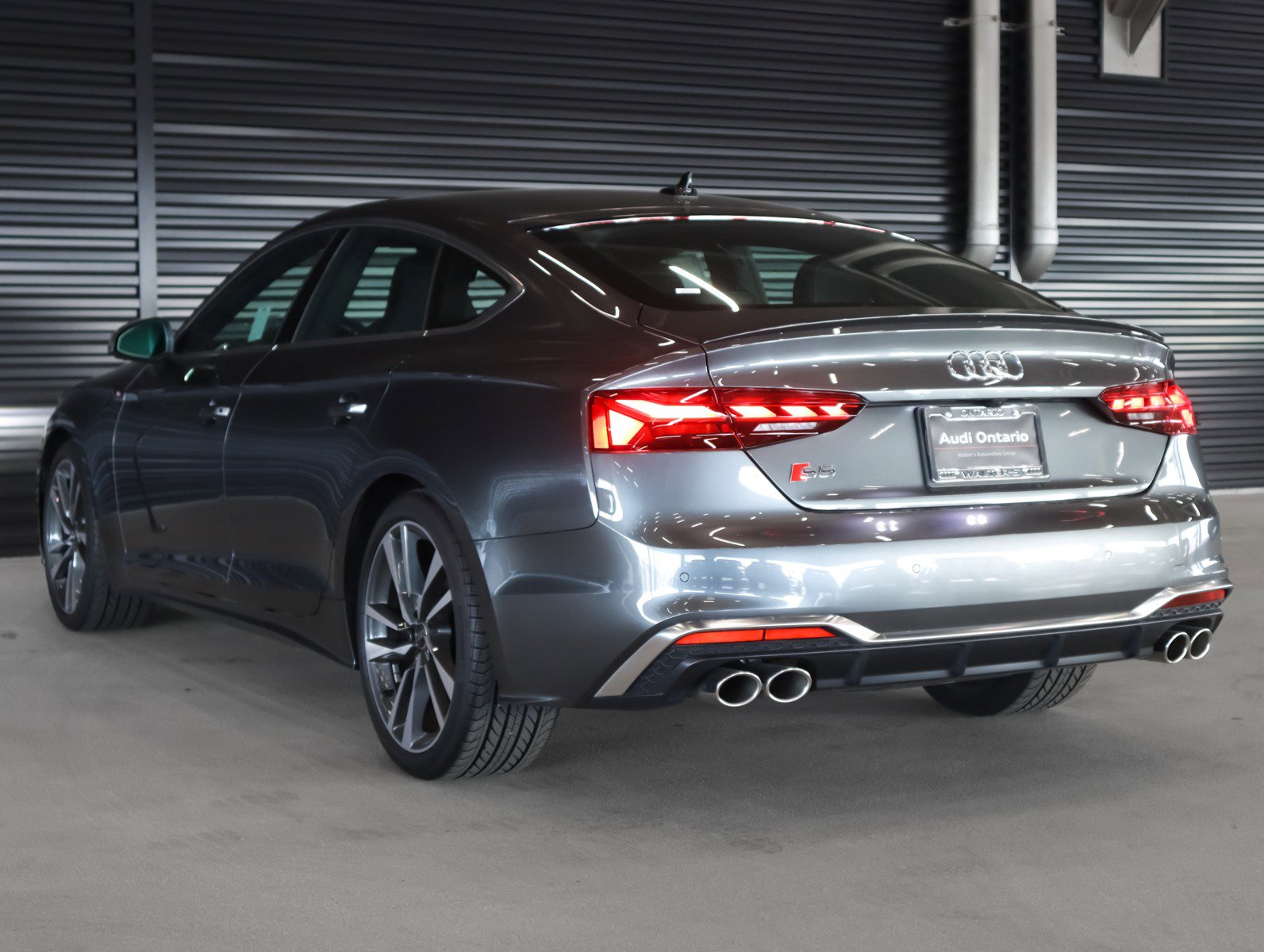 Used 2025 Audi S5 Premium Plus w/ Premium Plus Package image 2