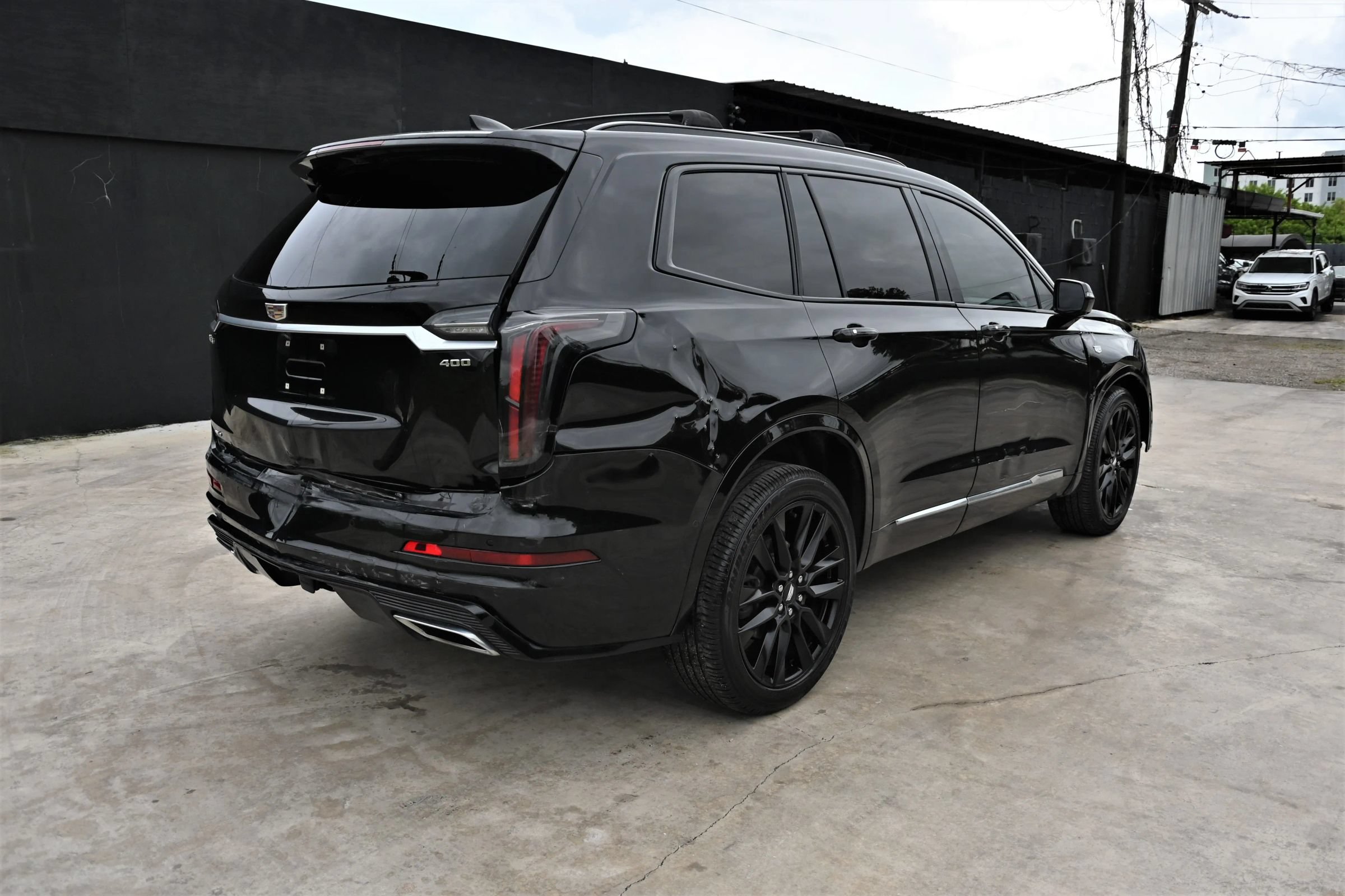 Used 2020 Cadillac XT6 Sport w/ Platinum Package AWD/4WD image 4