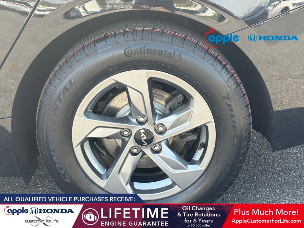 Used 2023 Kia K5 LXS image 5