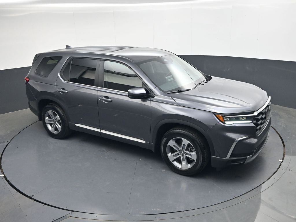 Certified 2025 Honda Pilot EX-L image 19