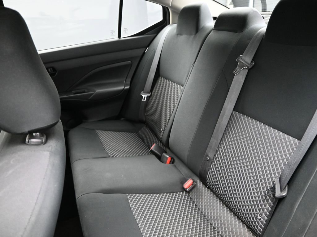Used 2021 Nissan Versa S image 13